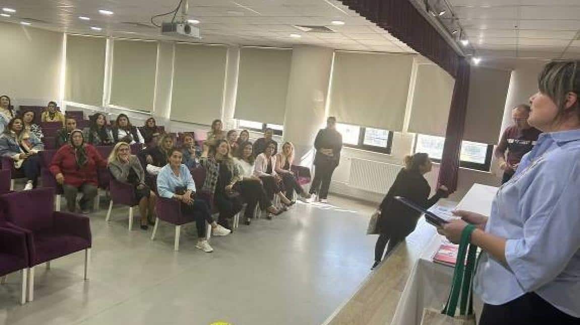 Veli Bilgilendirme Seminerimiz ve Broşürlerimiz